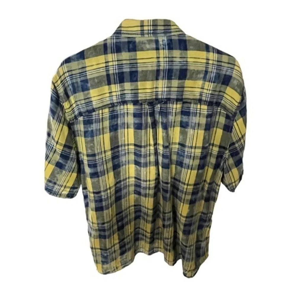True Religion XL mens slim‎ short sleeve button down shirt